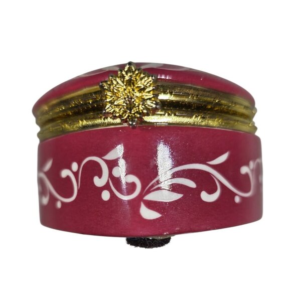 Heart-Shaped Ceramic Trinket Box Gold Hinged Lid White Floral valentine love - Picture 2 of 7